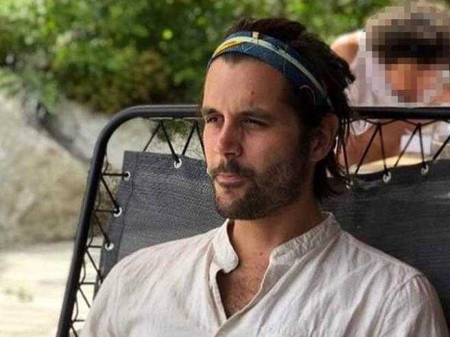 Trovato morto in un burrone il turista francese, La telefonata al 112: "Sto morendo di dolore"