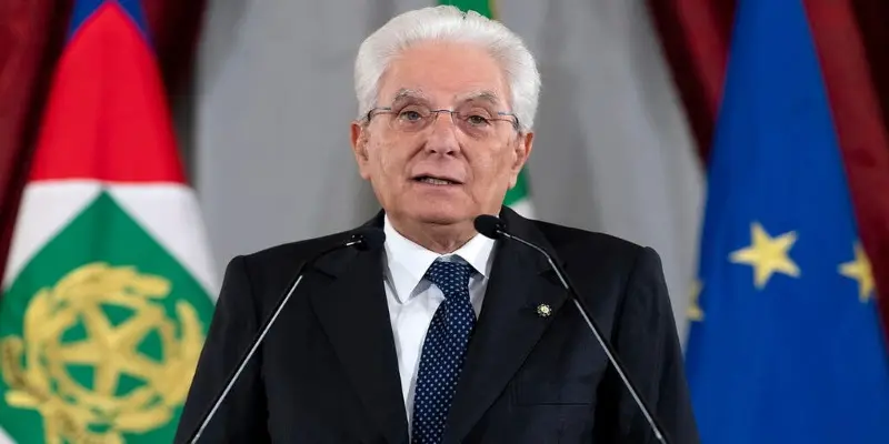 Il presidente Mattarella dà alle parti tempo fino a martedì per trovare una coalizione (Video)