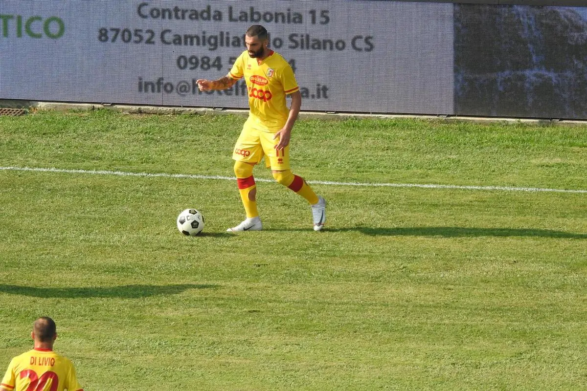 Calcio Serie C: Catanzaro-Teramo 2-1, decidono Nicastro e Kanoute nel primo tempo (con highlights)