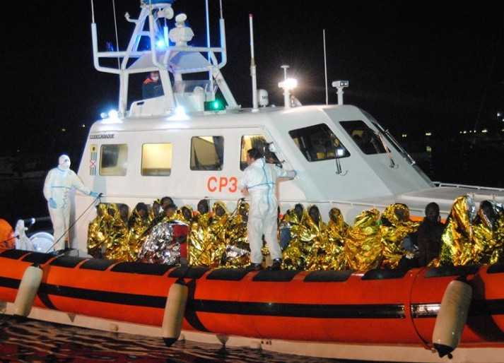 Lampedusa: sbarcati 78 migranti