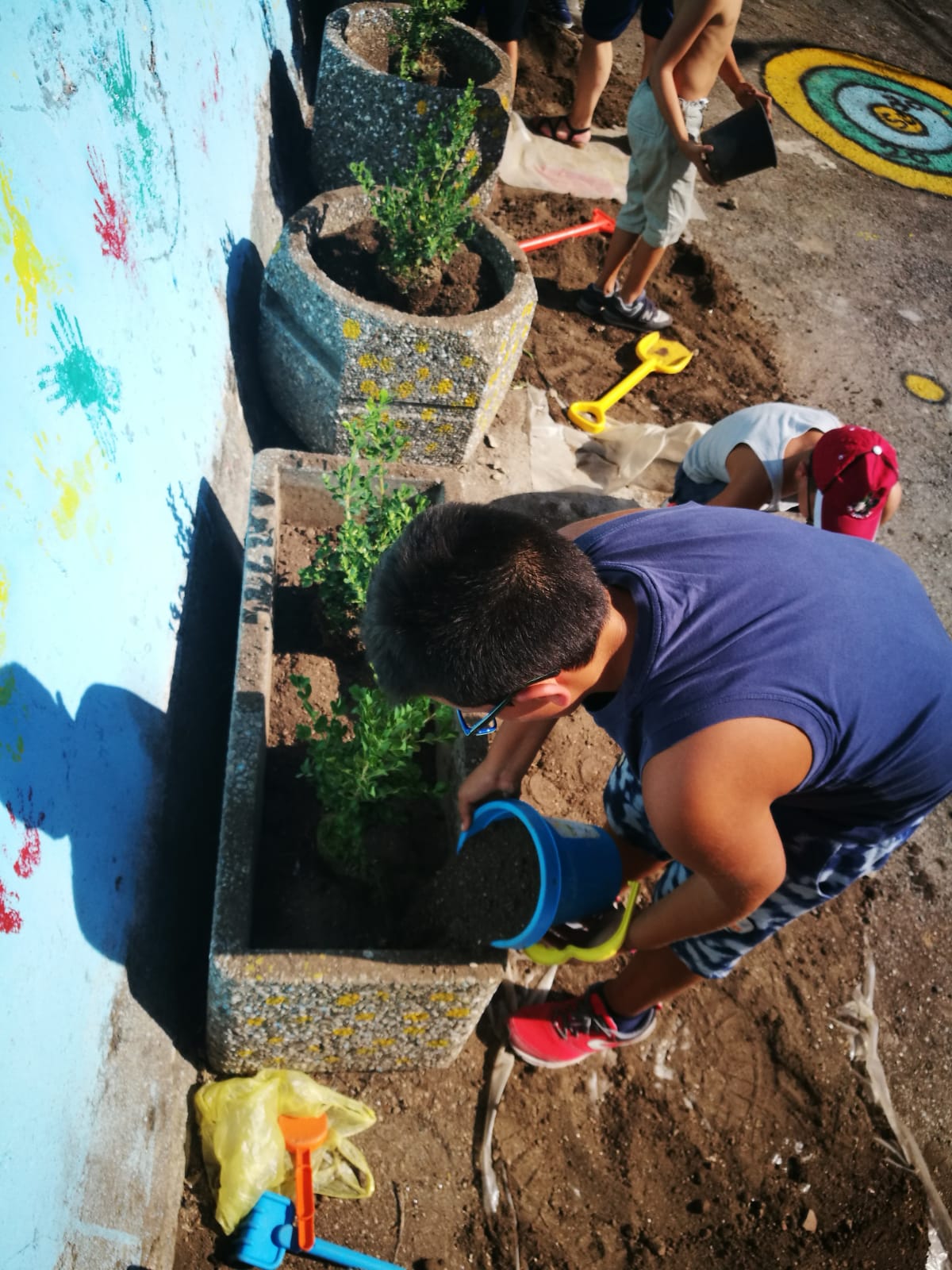 Pentone: i bambini costruiscono i loro giochi e si divertono con il campo solare