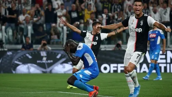 Calcio Serie A: Juventus-Napoli 4-3, clamorosa autogol di Koulibaly al 93'