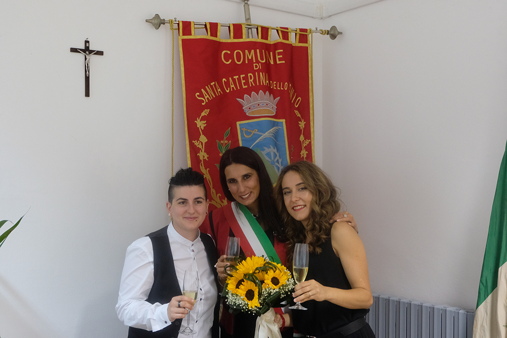 A Santa Caterina dello Ionio (CZ) la prima unione civile tra due donne (Foto)