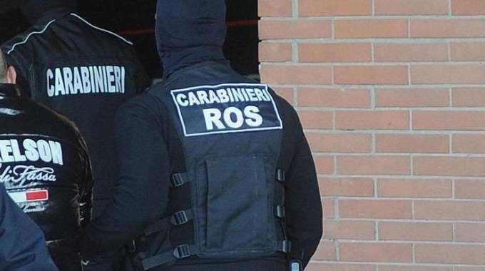 Terrorismo: 10 arresti in Abruzzo, anche Imam del teramano