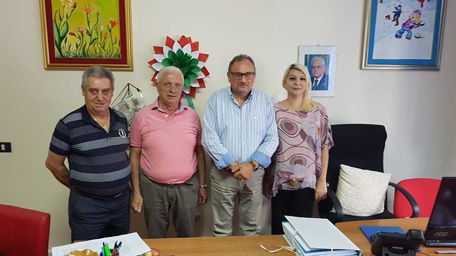 San Luca (RC), l’amministrazione incontra il nuovo dirigente scolastico