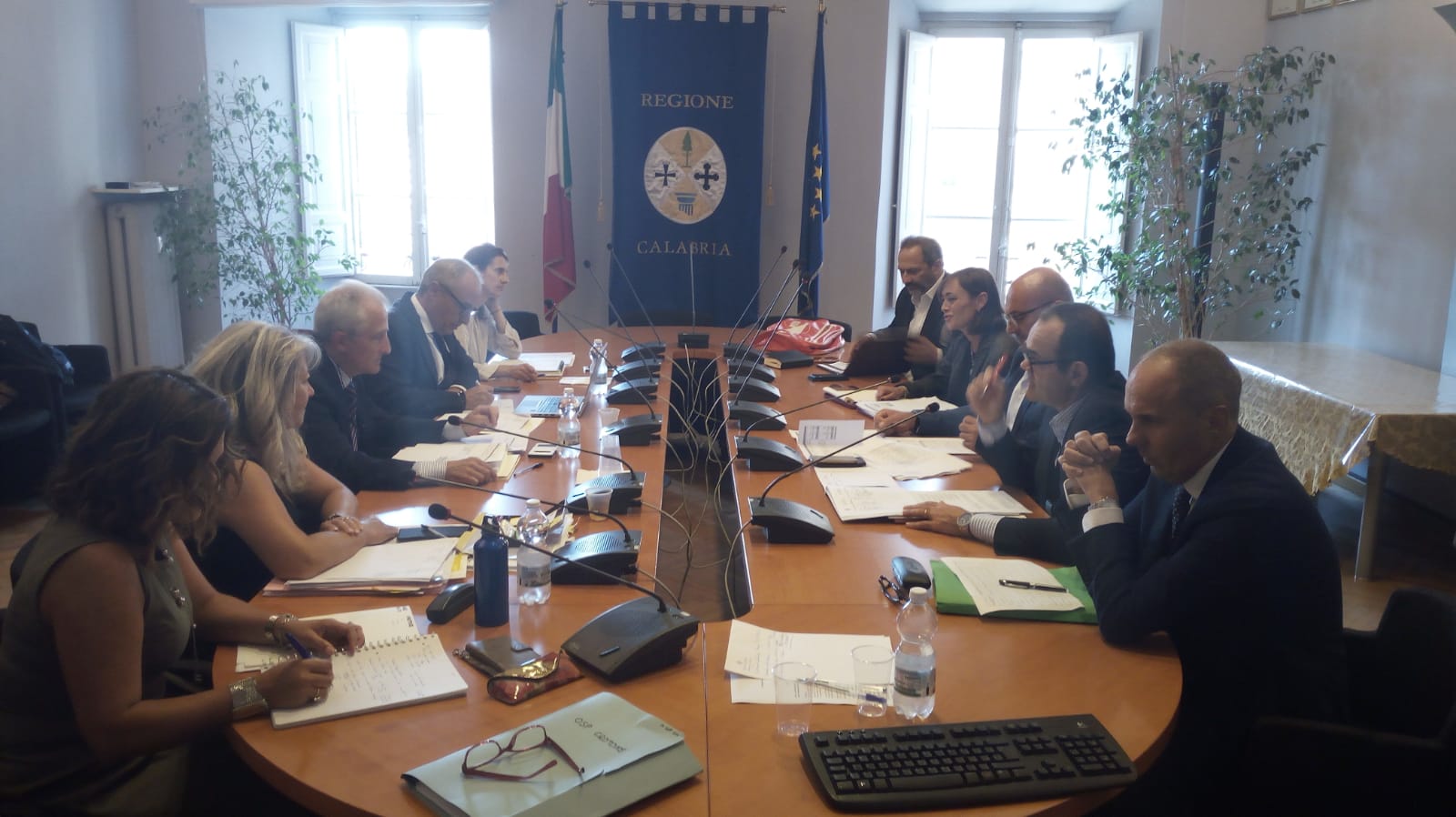 Aeroporto di Crotone: avviata la Conferenza dei Servizi presieduta da Oliverio