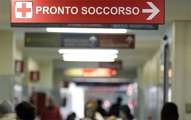 Il diritto alla salute è inalienabile. Pronto? Pronto? Pronto… Soccorso!