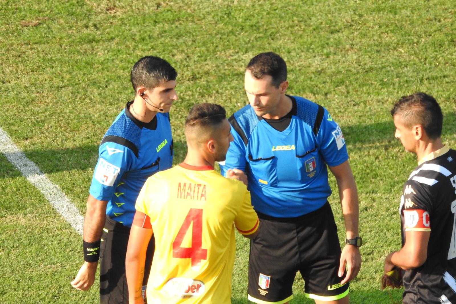 Calcio. Serie C: US Catanzaro-Sicula Leonzio 3-1, vittoria e primato in classifica 'con highlights'