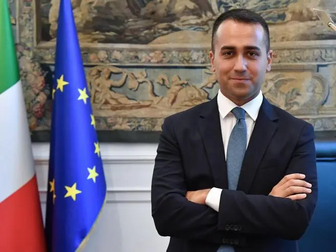 Di Maio: "Renzi fuori dal Pd? Non sono preoccupato"