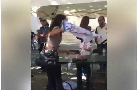 Matteo Salvini dichiarazioni: ‘Idioti’ centri sociali e presunte "femministe" ieri a Cosenza (Video)