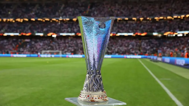 Europa League: Roma solo pari in Austria, Lazio di rimonta. Serie B, stasera Perugia-Pisa