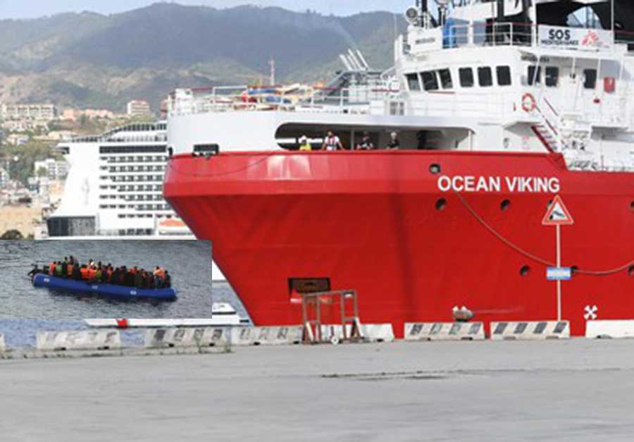 Ocean Viking soccorre 74 migranti su gommone davanti a Libia