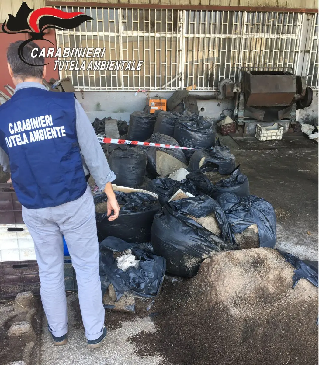 Campania: Blitz del NOE  in "terra dei fuochi" a Giugliano