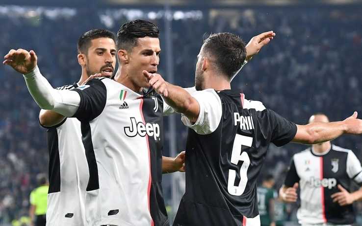 Calcio: Juventus Bologna 2-1, gol e spettacolo all'Olimpico Lazio-Atalanta 3-3