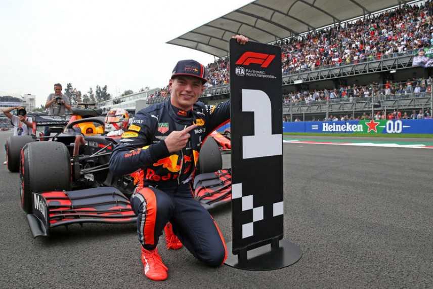 Formula 1, qualifiche GP Messico: Pole Verstappen ma rischia. Leclerc 2° e Vettel 3°