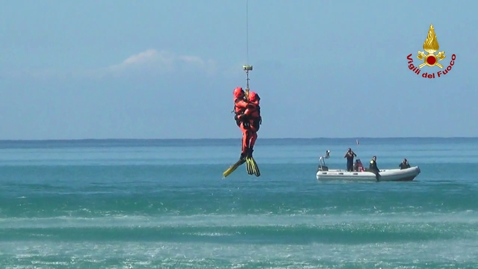 I VVF a Lamezia T. (CZ): concluso l’attività di retraining per i Sommozzatori di RC. (Video e Foto)