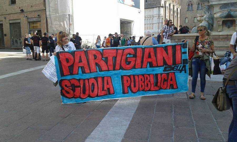 Solidarietà dei Partigiani della Scuola Pubblica alla  docente sospesa in una scuola di Pavia