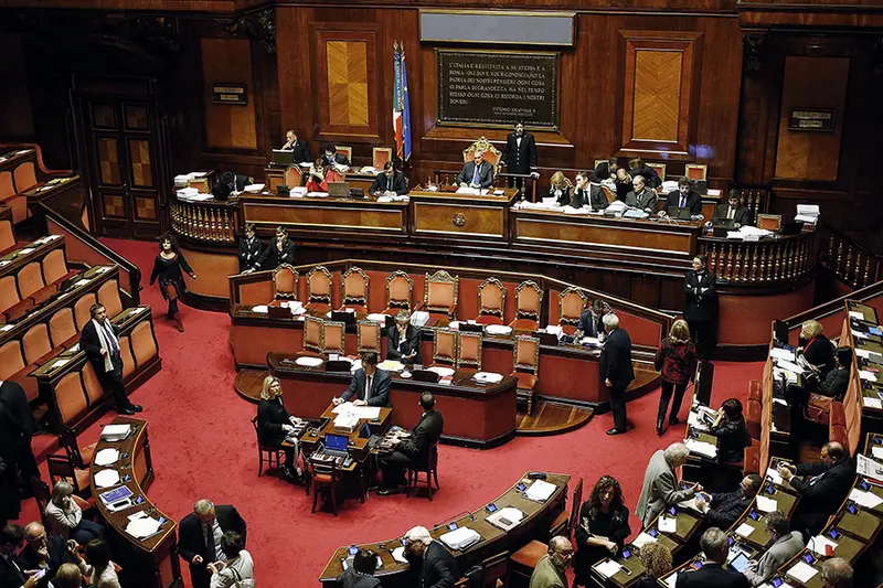 La manovra inviata al senato col decreto del presidente. Renzi  abolire quota 100