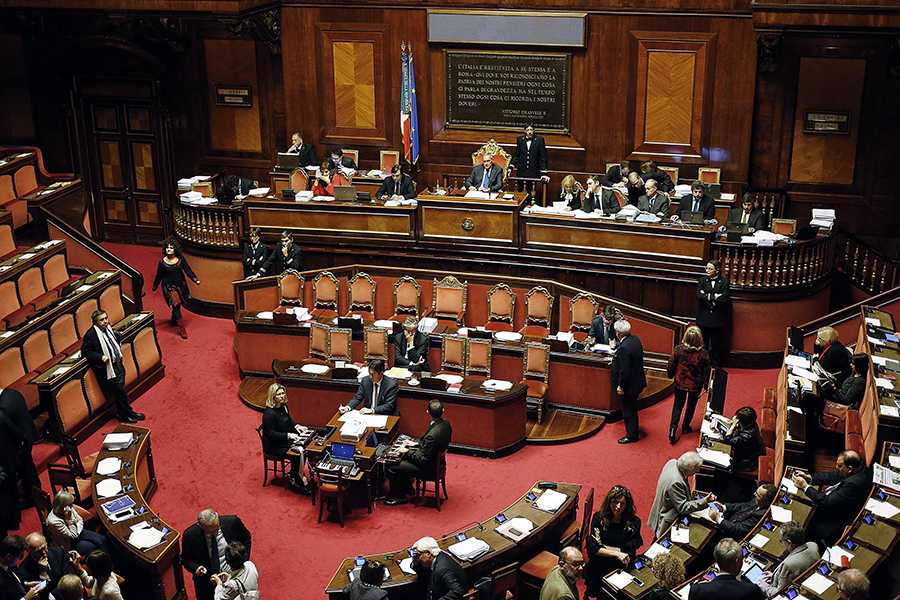 La manovra inviata al senato col decreto del presidente. Renzi  abolire quota 100