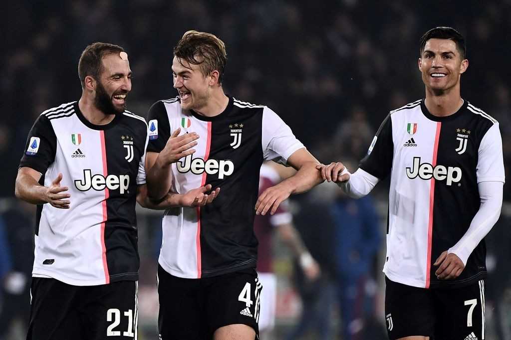 Lokomotiv Mosca-Juventus 1-2. Sarri: la Juve vince e corre, ma lui però pretende anche il bel gioco