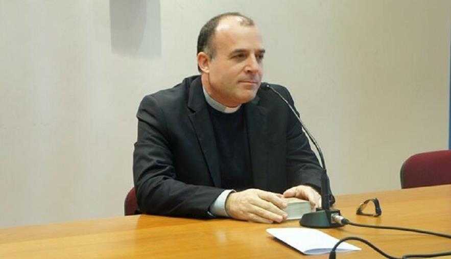 Il Santo Padre ha nominato don Angelo Raffaele Panzetta arcivescovo di Crotone - S. Severina