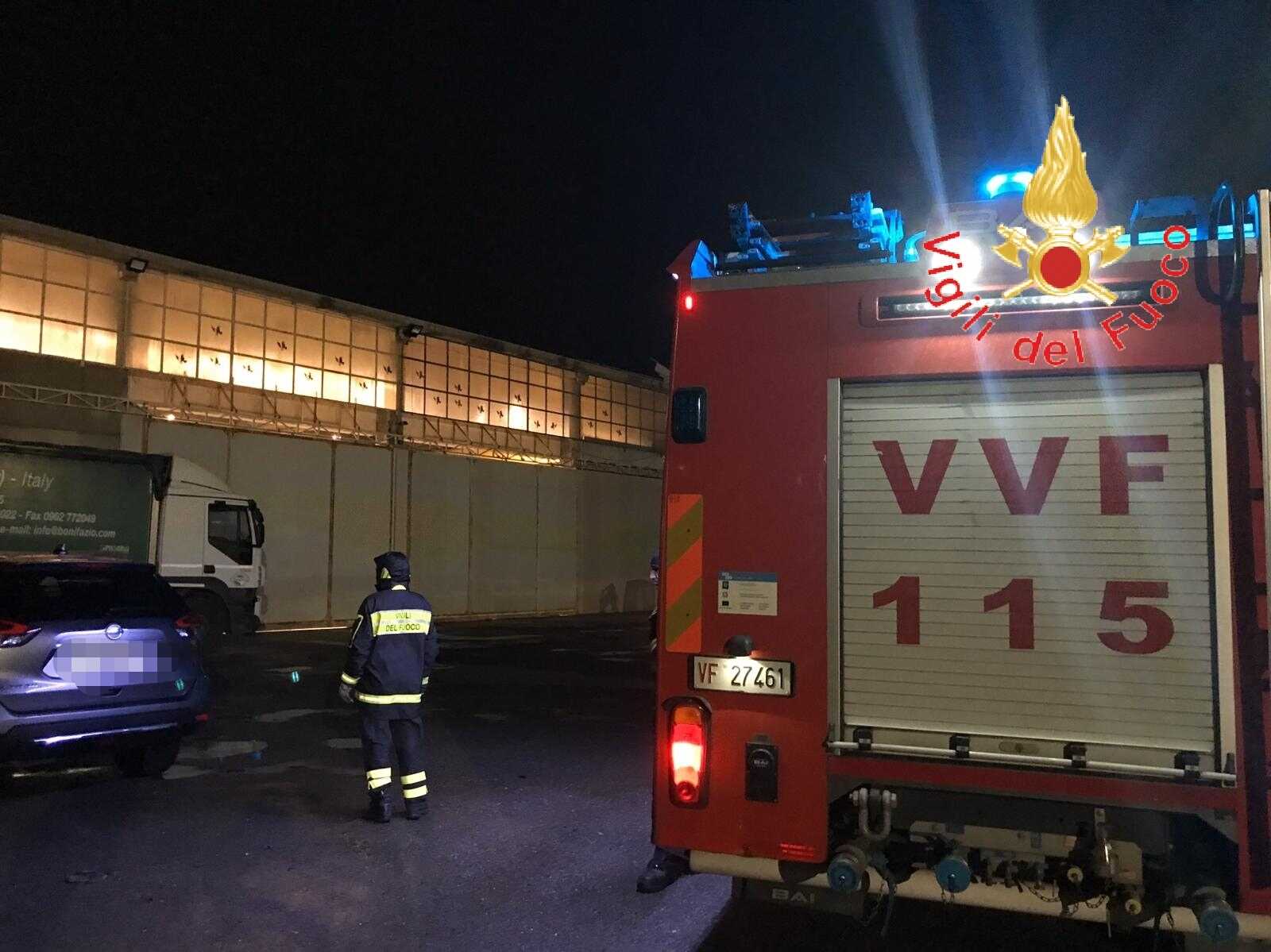 Maltempo Catanzaro. Interventi no stop per i volontari VVF. E non è finita (Foto)