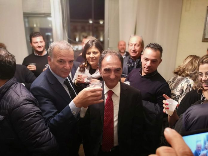 Catanzaro con Abramo: "prive di fondamento voci di uscita da Forza Italia"