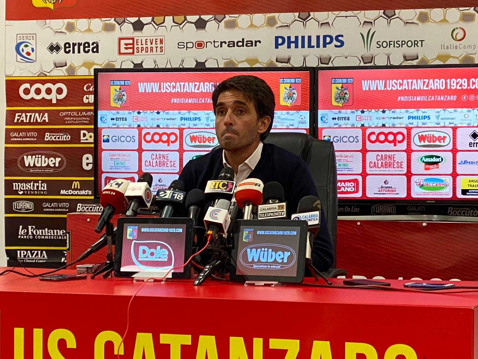 Calcio. Catanzaro-Catania 3-0. Accade tutto nella ripresa (con highlights)