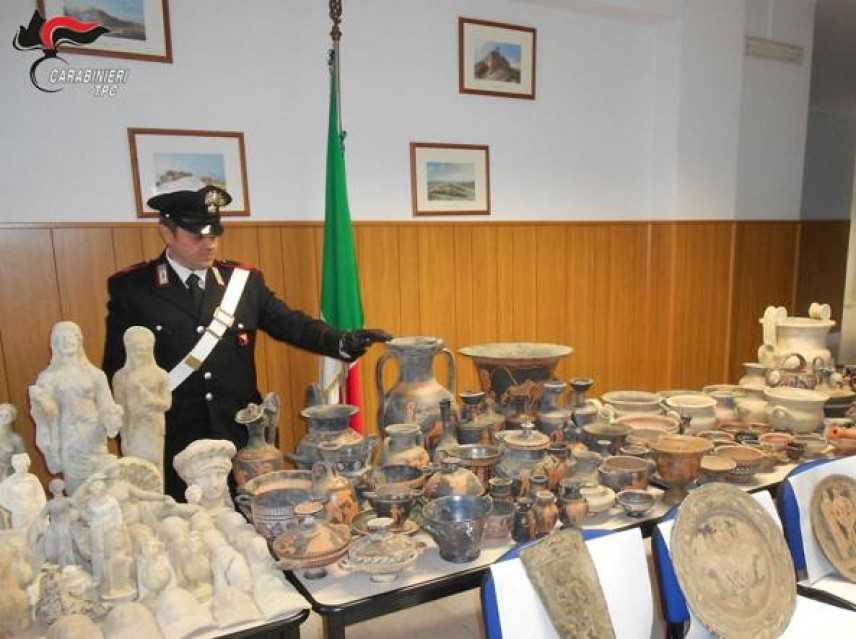 Traffico beni archeologici, arresti anche all'estero 123 Iindagati