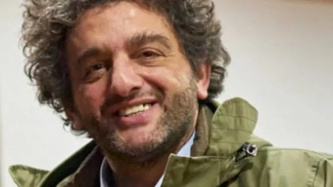 M5s da solo alle regionali. Oggi Grillo a Roma. In Calabria candidato Francesco Aiello