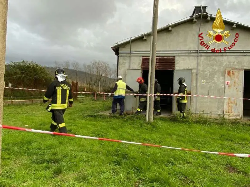 Capistrano (VV) intervento dei VVF per verifica fuga gas metano da cabina