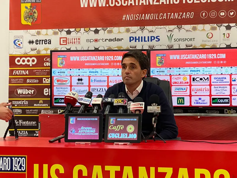 Calcio. Catanzaro-Ternana 1-3, giallorossi sconfitti nel finale (con highlights)