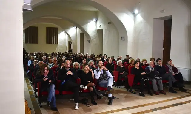 Presentato a Lamezia Terme «Leopardi e L’Infinito» di Raffaele Gaetano