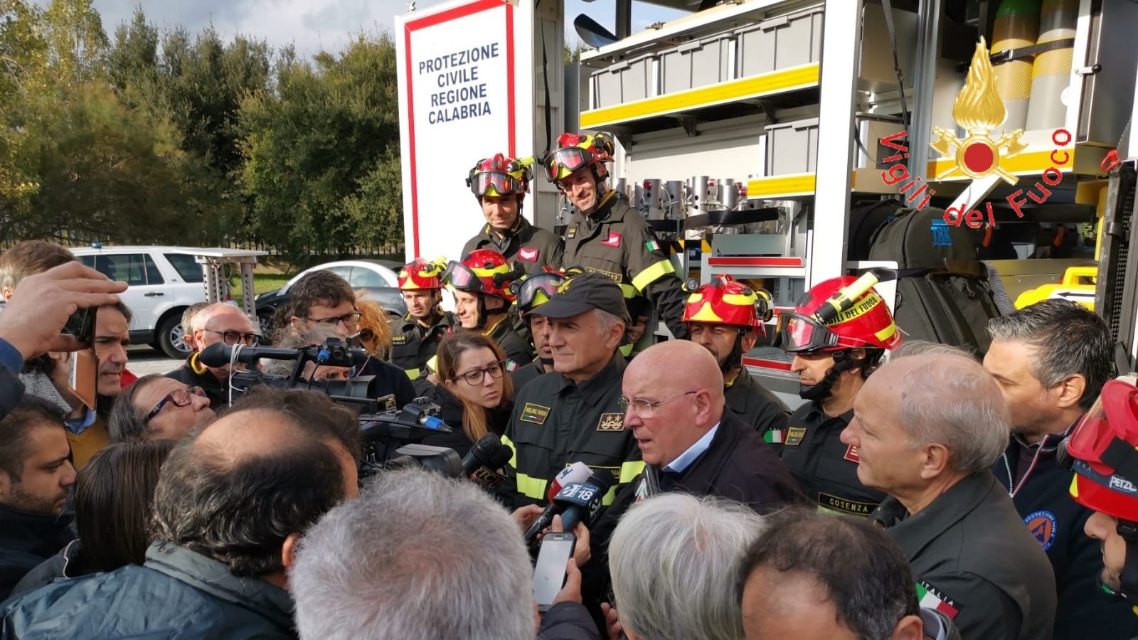 Regione dona a Vvf mezzo ricerca persone sepolte da macerie