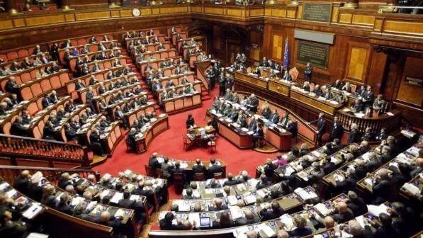 Governo incassa il Sì del Senato a fiducia su manovra