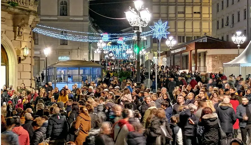 Catanzaro. Sarà Tre Volte Natale: Ecco il programma di domani. Trasporti e parcheggi