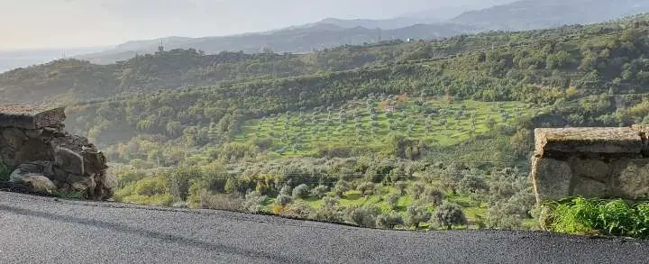 Smottamento di terreno a Bovalino superiore. Avviso alla prudenza da parte del Sindaco Maesano