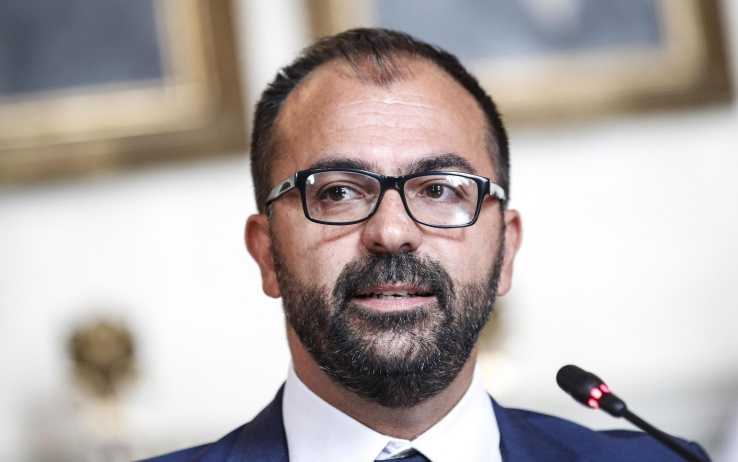 Governo, il Ministro Lorenzo Fioramonti presenta le dimissioni al Premier Conte