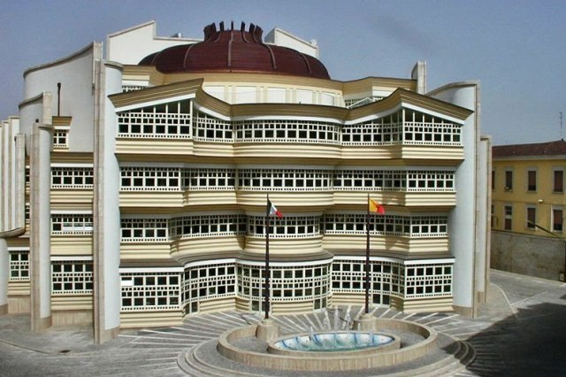 Catanzaro. Anche la Fondazione il Caduceo dona “Biglietti In Sospeso” al Politeama