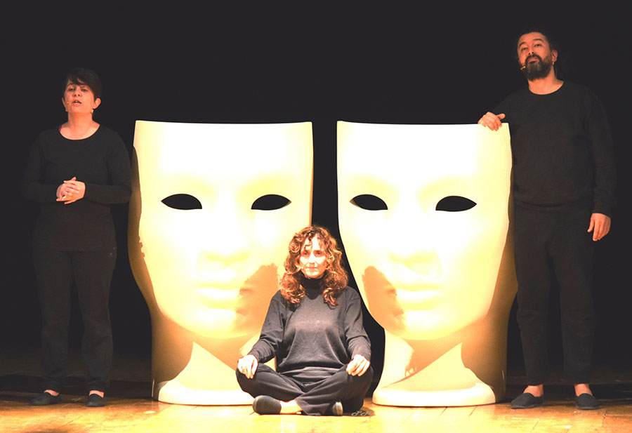 Lo spettacolo “I giusti   nel tempo del male”  in scena  al Teatro Comunale Grandinetti di Lamezia