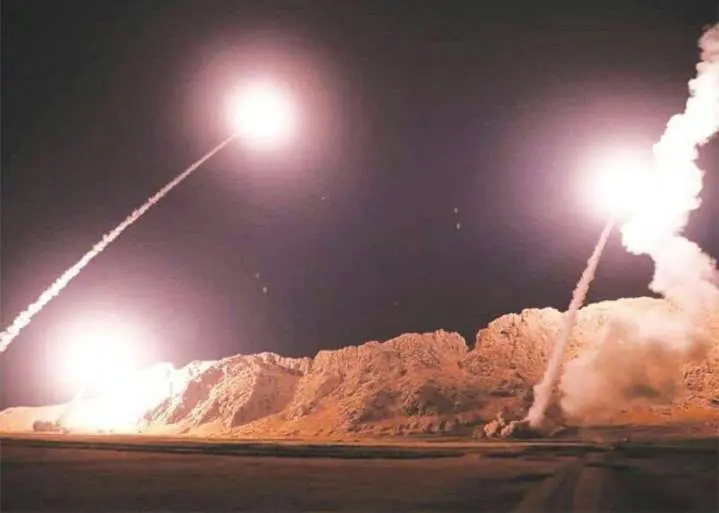 Iran attacca due basi usa in Iraq, almeno 80 morti. Pioggia missili su Al-Asad e Erbil. Illesi milit