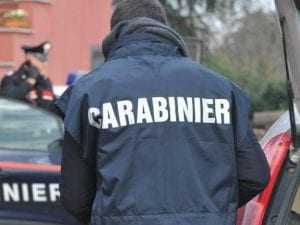 Cosenza. Trasferito, maresciallo rinchiude capitano e lo picchia