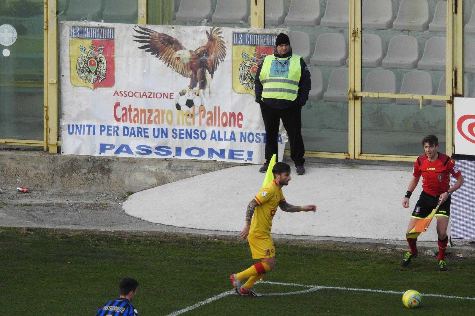 Calcio. Catanzaro-Bisceglie 2-1: il dopo partita col tecnico Grassadonia e Nicoletti