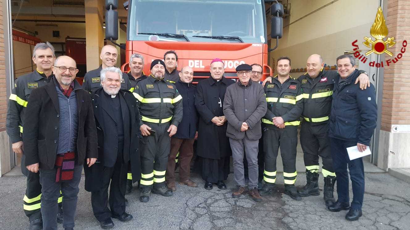 Visita dell’arcivescovo Mons Panzetta al Comando dei vigili del fuoco di Crotone