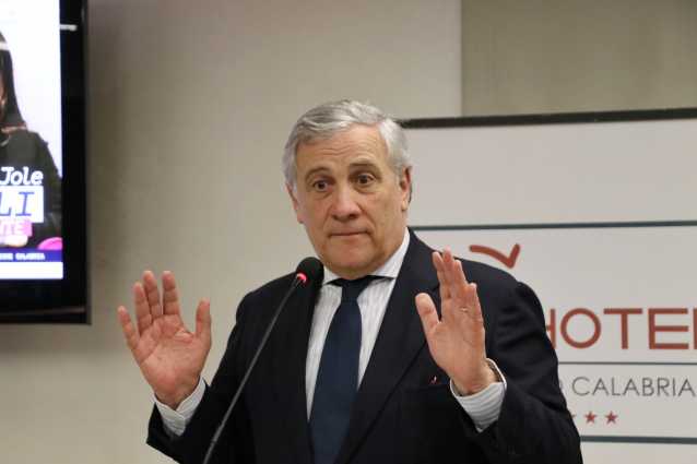 Calabria: Tajani,da qui parte campagna Campania e Puglia "Basta assistenzialismo