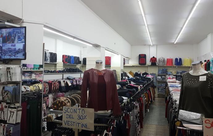 يوم الجمعة سنة جديدة إبطال negozio abbigliamento cinese - siprofitness.com