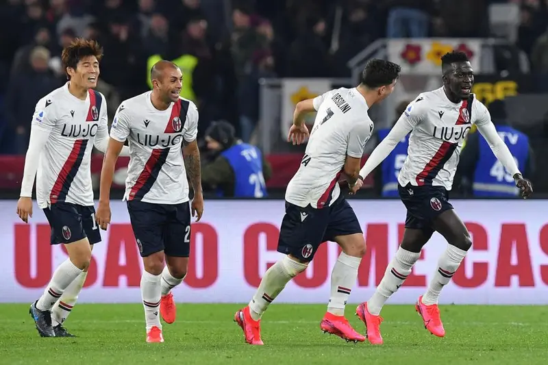 Serie a: la Roma perde in casa contro il bologna per 3-2. Fischi all'Olimpico. Highlights