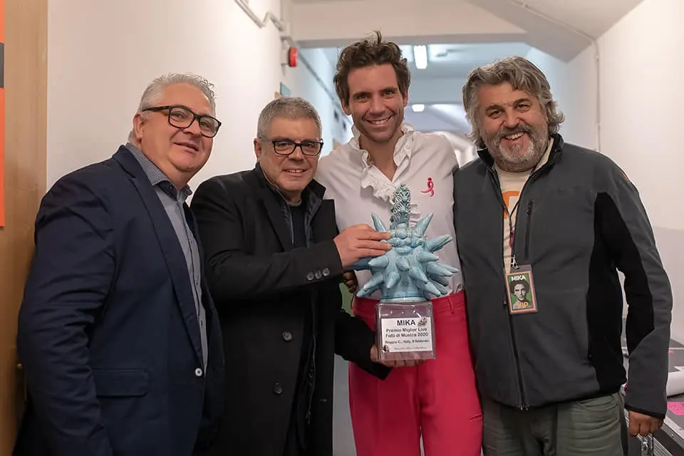 In oltre cinquemila al Palacalafiore di Reggio per il memorabile Megashow di Mika (Foto)