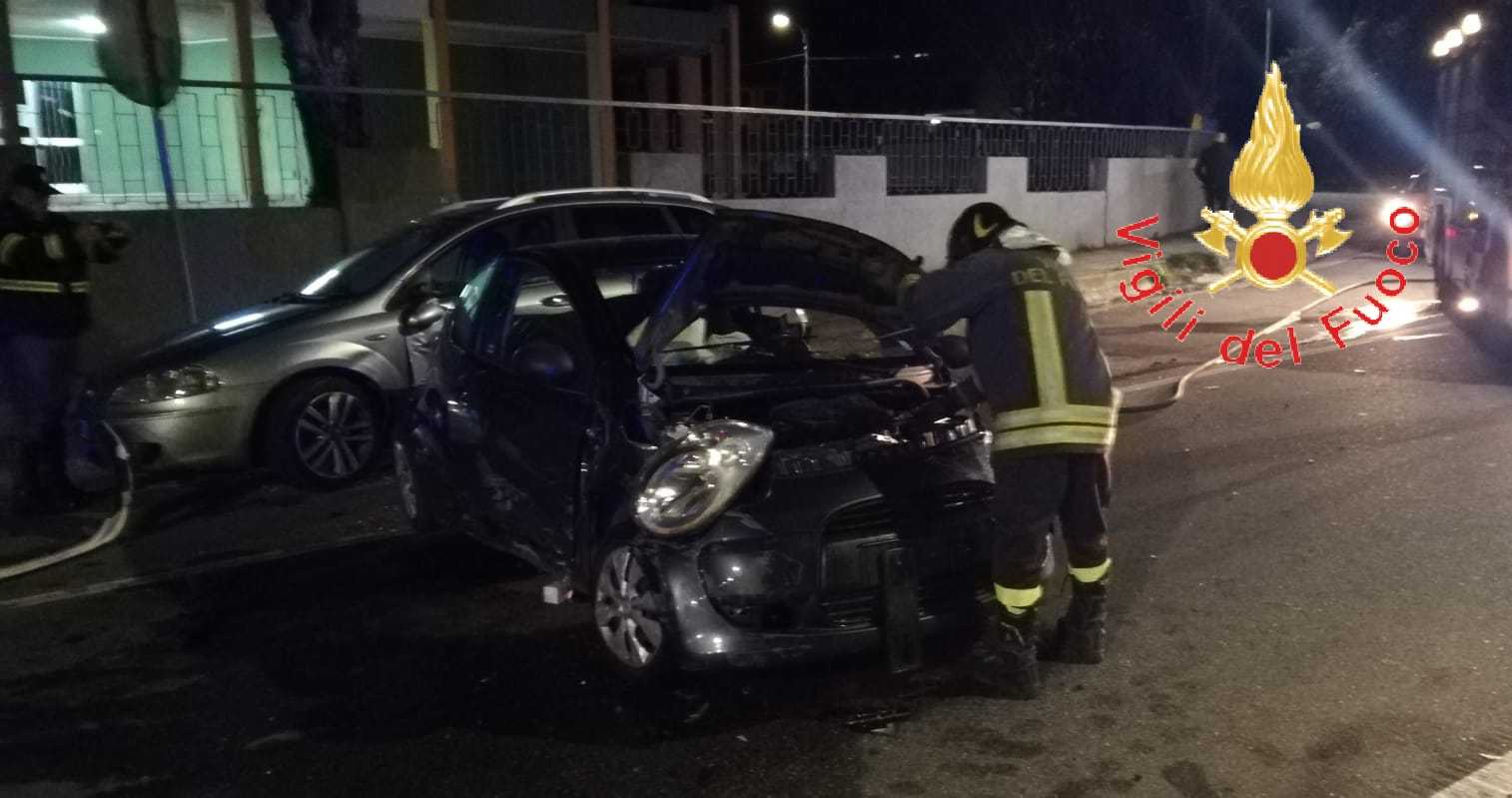 Catanzaro incidente nel quartiere Santa Maria, 3 feriti intervento dei VVF, Ps e Suem118