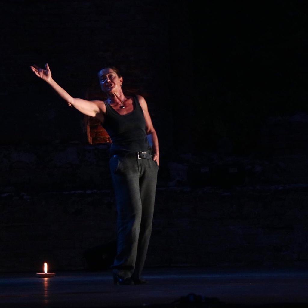 AMA Calabria, a Catanzaro la forza narrativa di Monica Guerritore